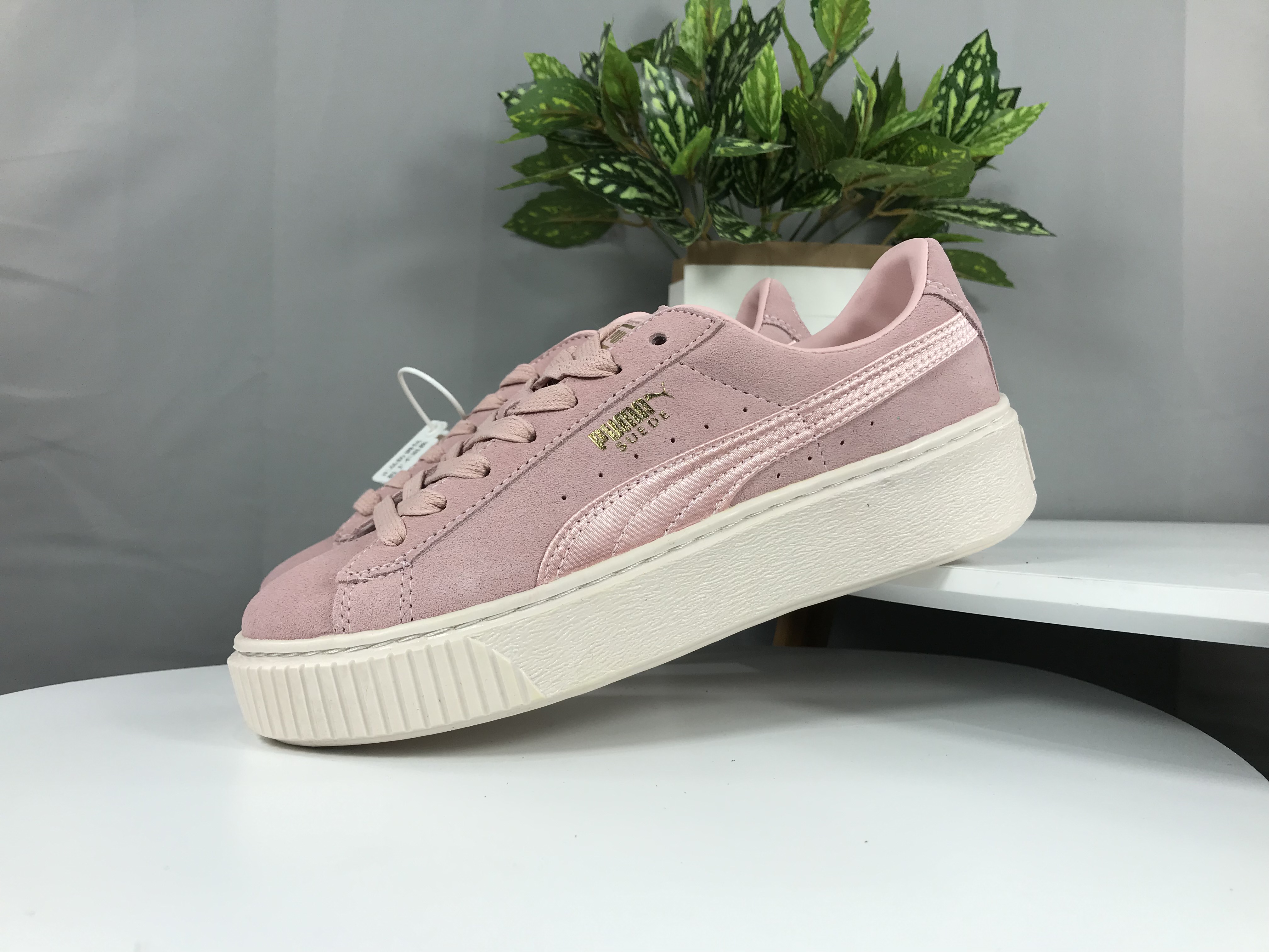 PUMA彪马 Suede Platform 蕾哈娜 厚底松糕鞋