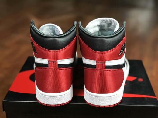 AJ1 Air Jordan 1 Satin 'Black Toe'纯原版本 丝绸黑脚趾 商品图3