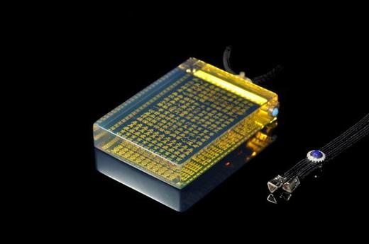 墨西哥蓝珀18k喷砂黄金方牌吉祥经吊坠  能量系列 商品图1