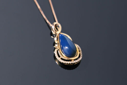 韵律水滴·多米尼加蓝珀18K玫瑰金镶钻水滴吊坠 商品图1