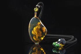 花珀•永生花 墨西哥蓝珀吊坠 收藏级