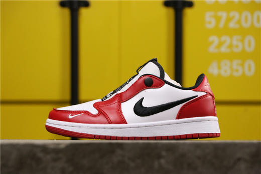 乔丹/Air Jordan aj1 AJ1 乔丹1代 乔1低帮系列Air Jordan 1 Low Slip WMNS串标一脚蹬黑白奥利奥白黑红全白白黑脚趾 商品图0
