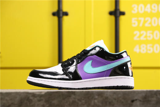 乔丹/Air Jordanaj1 AJ1 乔丹1代 乔1低帮系列 Air Jordan 1 Low GS 黑紫葡萄漆皮斑马纹白黑豆沙绿尼克斯黑蓝橙 商品图4