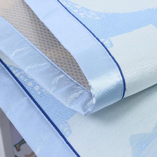 蓝色手绘恐龙冰丝席（含枕套） 商品图1