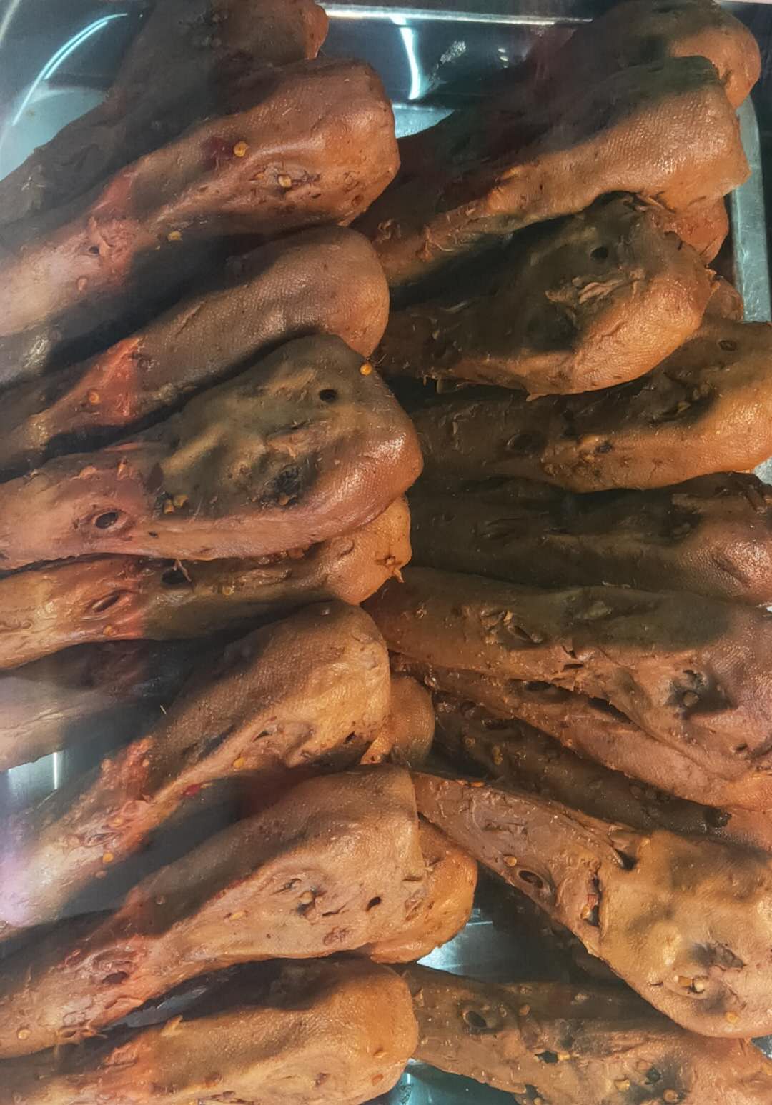 冯记周黑鸭鸭头