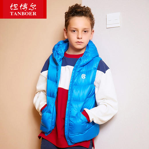 TC18102坦博尔羽绒服马夹男童中大童时尚保暖连帽羽绒外套马夹 商品图2