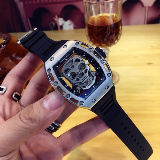 【Richard Mille 】理查RM052颅骨腕表全新延续特别版金鬼款  骷髅头图案更惊悚炫酷抢眼敖，装置原装进口机械机芯，沿用高度纯钢铸造壳身，注重每一处细节 商品图3