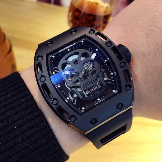 【Richard Mille 】理查RM052颅骨腕表全新延续特别版金鬼款  骷髅头图案更惊悚炫酷抢眼敖，装置原装进口机械机芯，沿用高度纯钢铸造壳身，注重每一处细节 商品图3