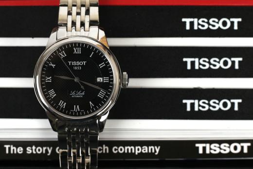 天梭力洛克机械表，TIssot  T41单历，该系列手表以细致入微的细节处理充分展现了优雅的设计。蓝宝石防刮防磨镜面⌚表盘直径39mm，🤓表壳材质316精钢！ 商品图4
