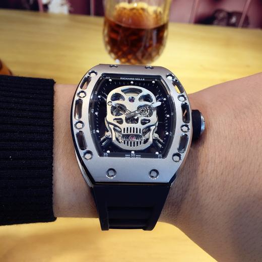【Richard Mille 】理查RM052颅骨腕表全新延续特别版金鬼款  骷髅头图案更惊悚炫酷抢眼敖，装置原装进口机械机芯，沿用高度纯钢铸造壳身，注重每一处细节 商品图0