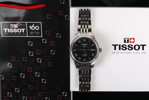 天梭力洛克机械表，TIssot  T41单历，该系列手表以细致入微的细节处理充分展现了优雅的设计。蓝宝石防刮防磨镜面⌚表盘直径39mm，🤓表壳材质316精钢！ 商品图0