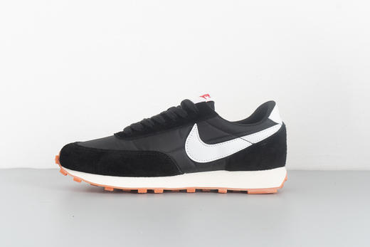 耐克/Nike Air Daybreak  Lavender Mist  华夫系列复古休闲慢跑鞋纯黑复古粉黑银海军蓝冷灰橙白红黄蛇纹甜心沙漠灰 商品图0
