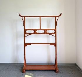 红桥红  家具严选  缅甸花梨(大果紫檀）  【空灵衣帽架】
