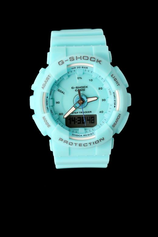 卡西欧手表夜跑 g-shock潮流生活防水手表GMA-S130 手表镜面材质:矿物强化玻璃镜面 型号:GMA-S130 风格:时尚 系列:G-SHOCK系列 机芯类型:石英机芯 商品图5