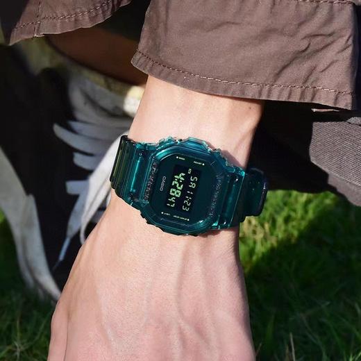 卡西欧G-SHOCK DW_5600SK-1PRS | G-SHOCK冰韧系列  坚韧出型手表运动男手表数字显示潮流防水电子表G-5600基本功能： 商品图5