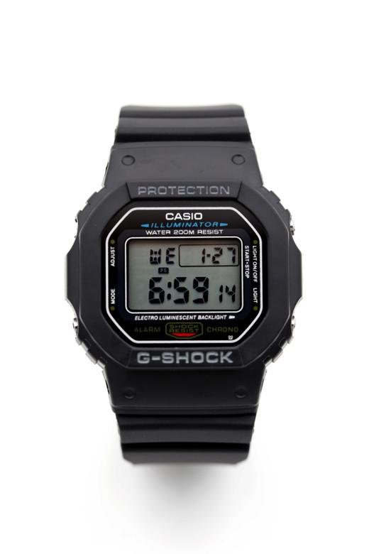卡西欧G-SHOCK手表 运动男手表数字显示 潮流防水电子表G-5600 商品图2