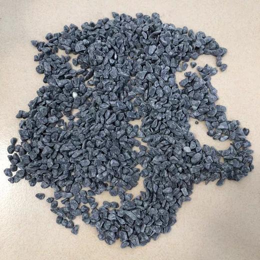 青花石子:25公斤袋装:灰色小石子花园庭院装饰石子铺面石尖角碎石子卵石日式枯山水石子 商品图1