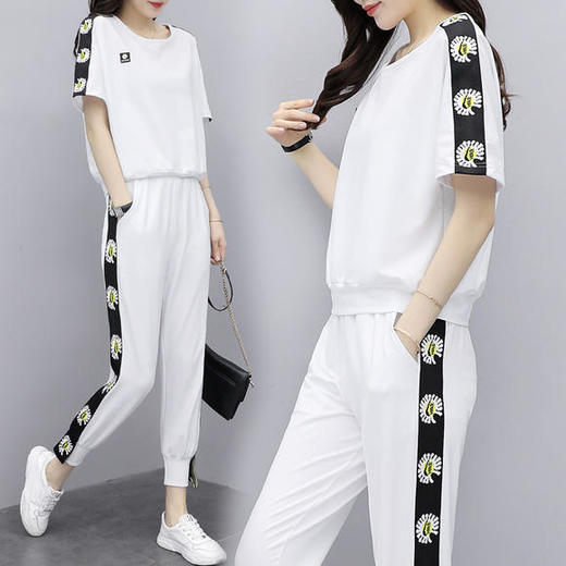 ZYD-ZY1034新款小雏菊短袖休闲运动套装 商品图4