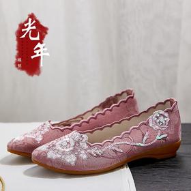 XQ-新款时尚立体花珠片绣花布鞋