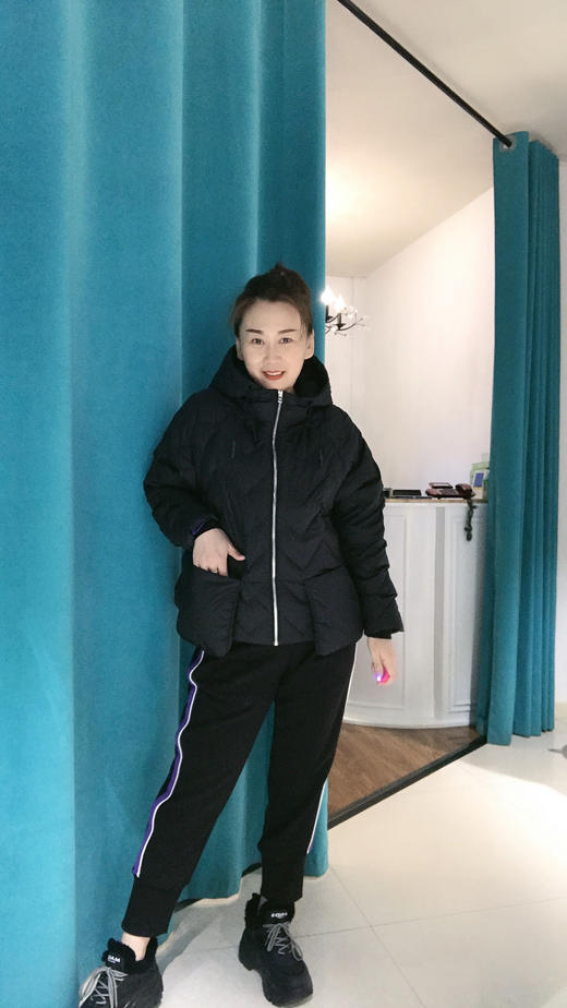 【实体撤柜不tui不huan】水淼19秋冬超轻 薄羽绒服连帽外套4583 商品图1