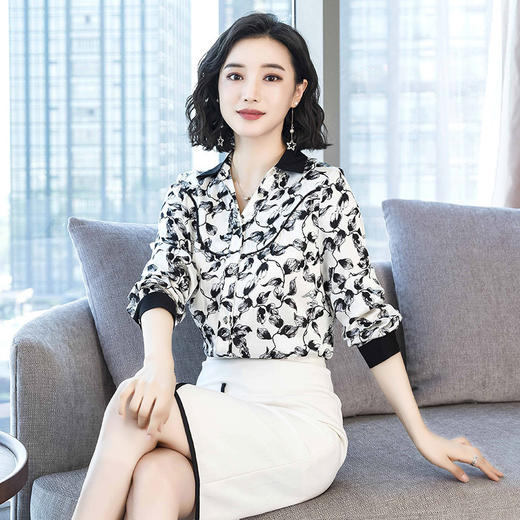 上海旗袍厂ASE-3311时尚百搭气质美观翻领复古印花真丝小衫 商品图2