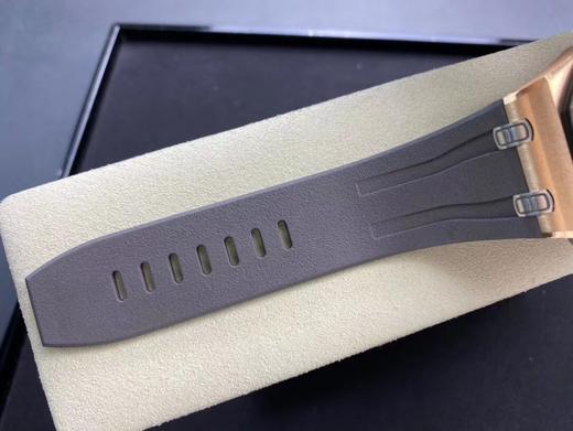 JF爱bi26568，车神舒马赫限量版！皇家橡树12秒 ！3126机！透底，前后蓝宝石！钛金属表壳！钛陶瓷圈口！44MM 手表 商品图9