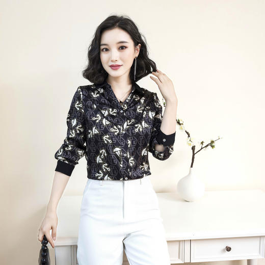 上海旗袍厂ASE-3311时尚百搭气质美观翻领复古印花真丝小衫 商品图3