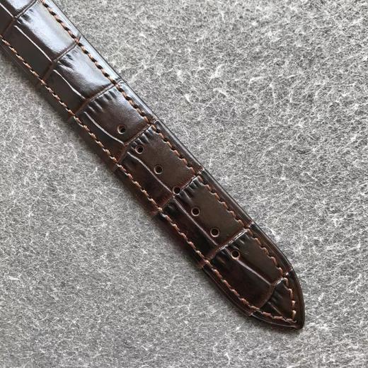 2020新势力-UU新品发售
【伯爵非凡珍品至臻超薄满钻系列】独家Cal.1200p专用机芯，市场限量发售
腕表尺寸：41mm*9mm
腕表特点：1.整机壳套采用316精钢材质打磨，每个壳套紧跟原装两 商品图9