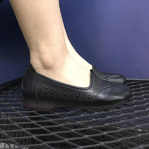 豪行28392721女士单鞋 商品图1