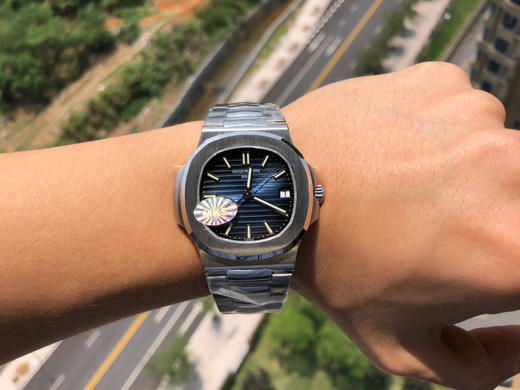PATEK PHILIPPE 百达翡丽鹦鹉螺系列 v4版
型号： 5711/1A-010 
系列： 运动表 商品图5