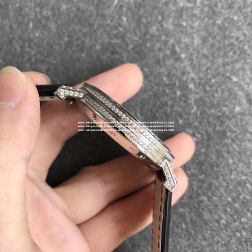 2020新势力-UU新品发售
【伯爵非凡珍品至臻超薄满钻系列】独家Cal.1200p专用机芯，市场限量发售
腕表尺寸：41mm*9mm
腕表特点：1.整机壳套采用316精钢材质打磨，每个壳套紧跟原装两 商品图3