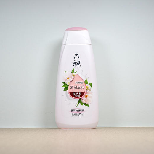 六神沐浴露清透盈润滋润型沐浴乳银耳白茯苓450ml留香保湿沐浴液 商品图0