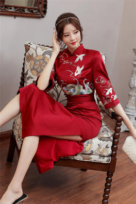 QZ-19799中国风气质女神范衣服蚀骨旗袍年轻款