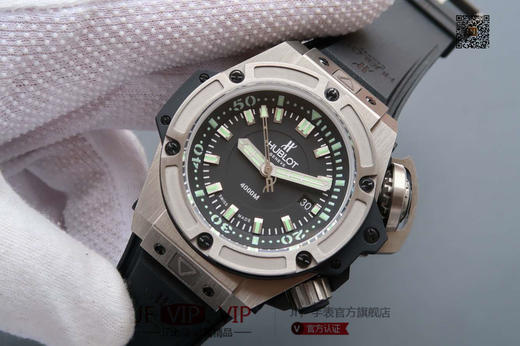 V6恒bao（宇舶）731.nX.1190.RX系列：王者至尊4000米款式：自动机械机芯,48毫米直径,男士，硅胶表带，密底 商品图3