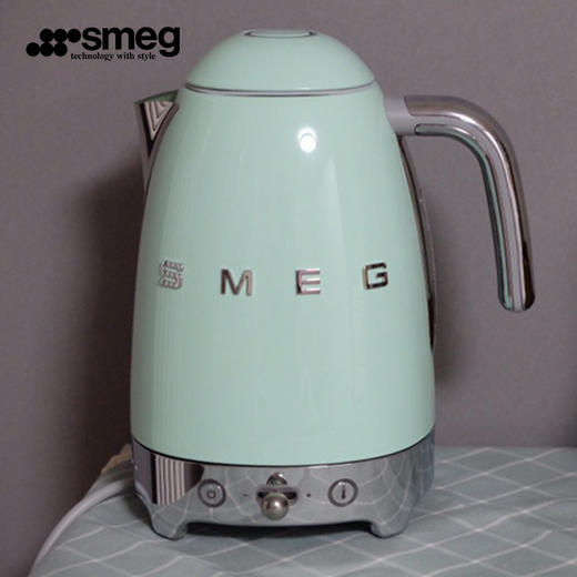 SMEG斯麦格复古风格电热水壶KLF01 商品图4