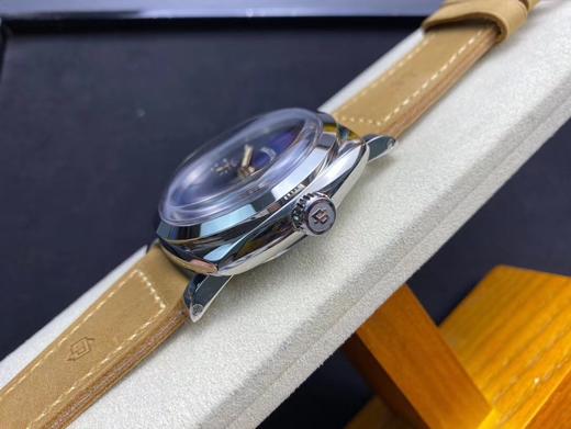 SF出品：“以海为名”透过一汪幽兰，讲述时光的奥秘 沛纳海 PAM690，直径47mm，蓝宝石玻璃镜面，搭配SF自产P.3000 手动上链机芯，具备超强动力，超强工艺技术品，深海的幽蓝智慧，波涛反 商品图12