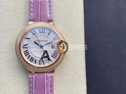 客户订制鳄鱼皮带
V6-33蓝气球 V7版 ❗️全面到货💓💓
进口油墨印刷，保证字体光泽饱满。超精密镀银扭索雕纹表盘，底纹放大多少倍依然光滑无瑕疵。进口蓝色尖晶石，绽放迷人幽兰之光。一次成型蓝宝石 商品图1