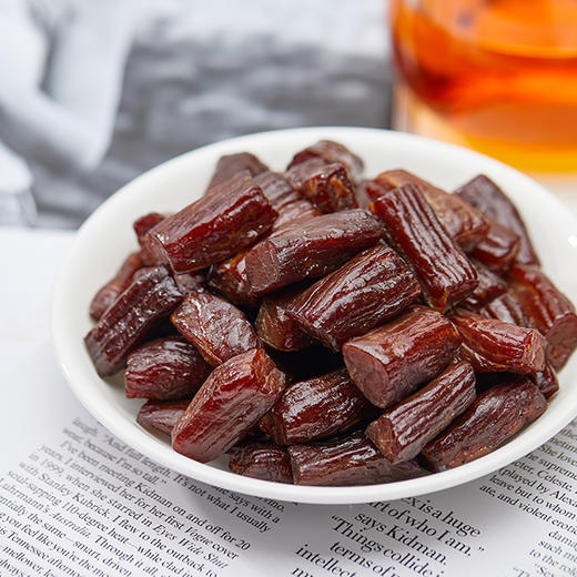 来自大草原只加盐无添加剂的风干牛肉  208g/盒 商品图2
