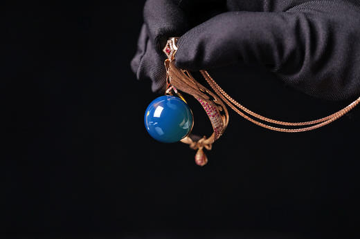 鸾凤结缡 多米尼加蓝珀18K玫瑰金镶钻吊坠 凤凰系列 商品图6