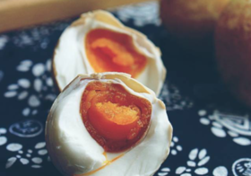 这样腌制咸鸭蛋，个个出油！ 