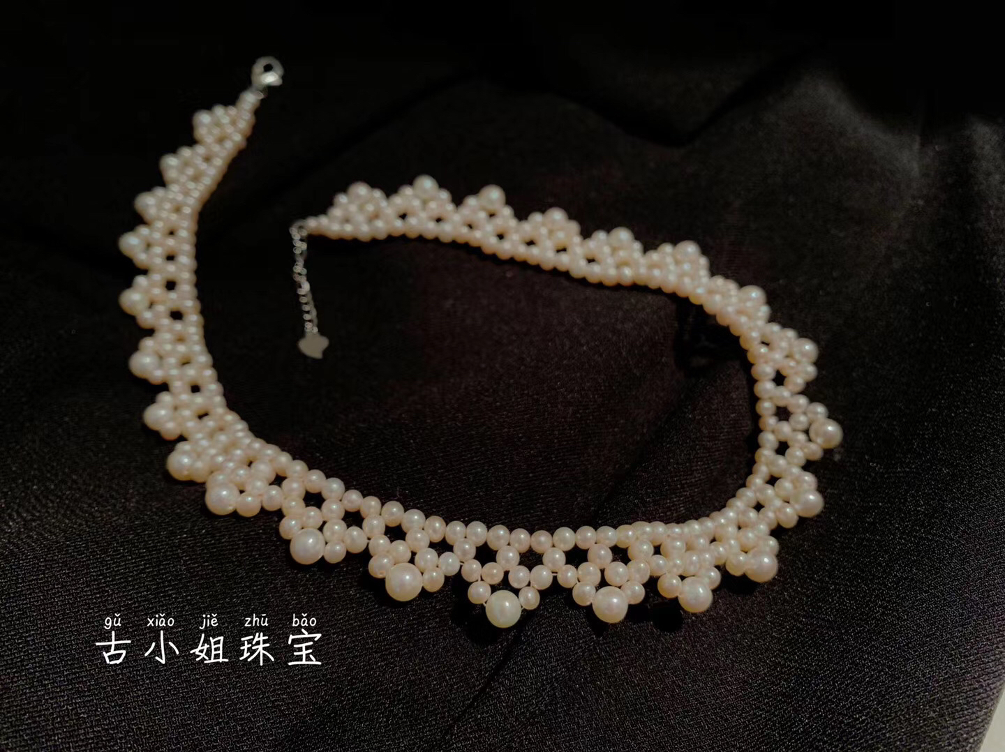 墙裂推荐款编织珍珠项链今年流行的小裙子各种都能搭配公主颈链