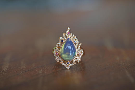 灵凤.焰 多米尼加蓝珀18K玫瑰金镶钻戒指 凤凰系列  豪镶款 商品图4