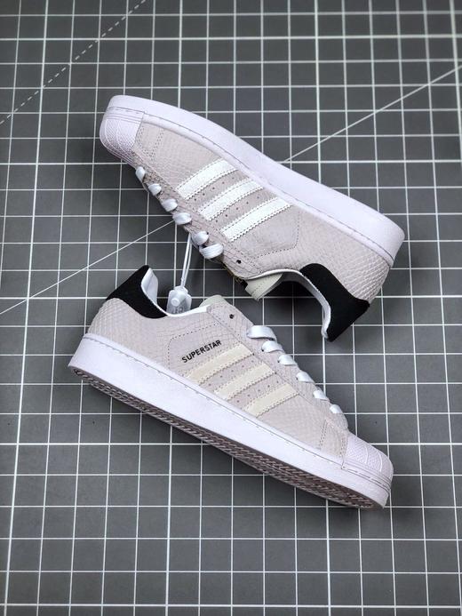 阿迪达斯 三叶草 Adidas Superstar贝壳头“名城限定”贝壳头休闲运动板鞋 商品图7