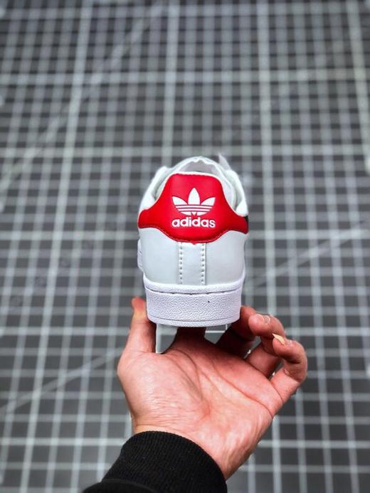 Adidas/三叶草Superstar 米奇迪斯尼联名米老鼠贝壳头板鞋 商品图2
