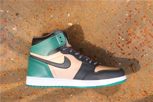 乔丹/Air Jordan  aj1 AJ1 乔丹1代 乔丹1 乔1 Air Jordan 1  乔1高帮粉黑绿 货号：AH7389-700 乔1反光荧光绿 36-46 商品图1