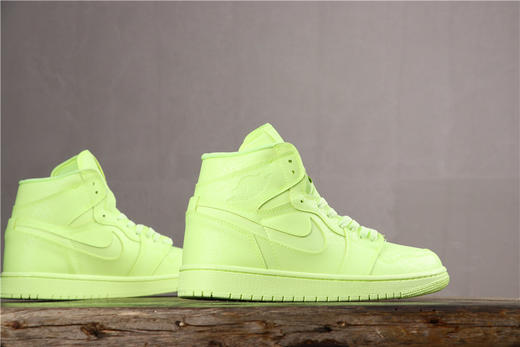 乔丹/Air Jordan  aj1 AJ1 乔丹1代 乔丹1 乔1 Air Jordan 1  乔1高帮粉黑绿 货号：AH7389-700 乔1反光荧光绿 36-46 商品图0