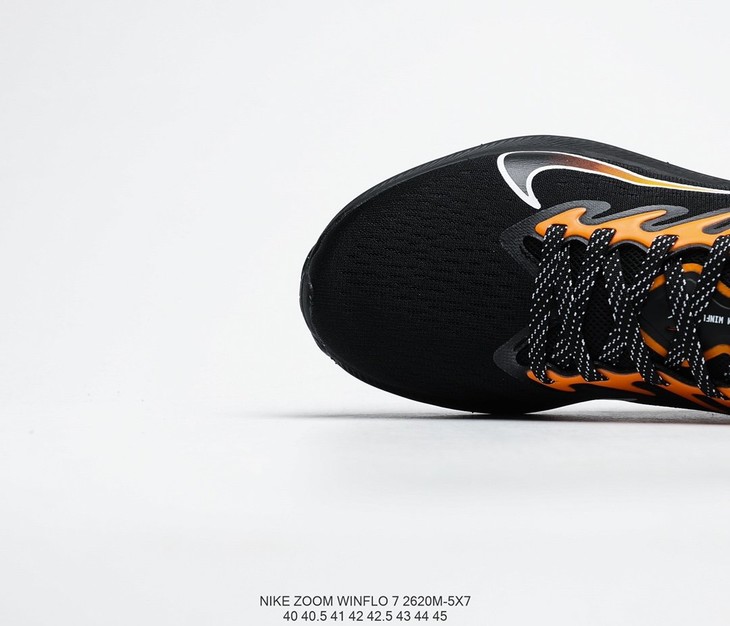 耐克nike zoom winflo 7代轻质透气休闲运动跑步鞋