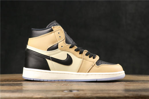 乔丹/Air Jordan aj1 AJ1 乔丹1代 乔1 Air Jordan 1 High Premium WMNS 货号：AH7389-003 乔1珍珠奶茶 36-46 商品图1