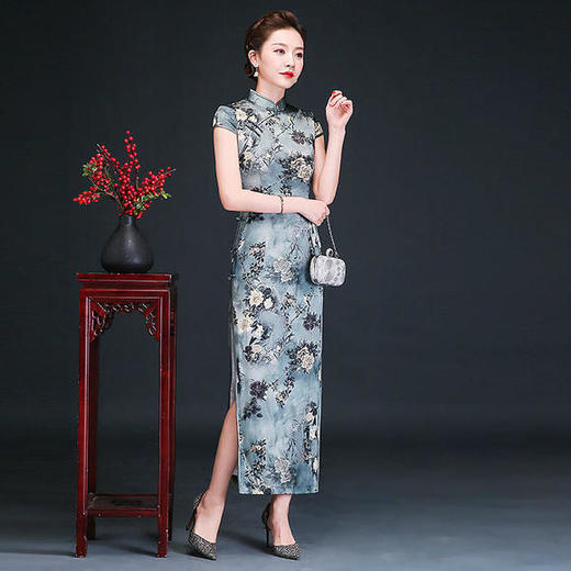 YSD-05883-3032复古优雅真丝短袖高开衩长款旗袍 商品图1
