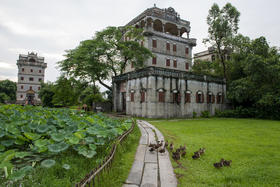 【慢游江门】宿天然百池温泉度假村+室外景点+ 凤仪里碉楼群休闲纯玩 2 天休闲游